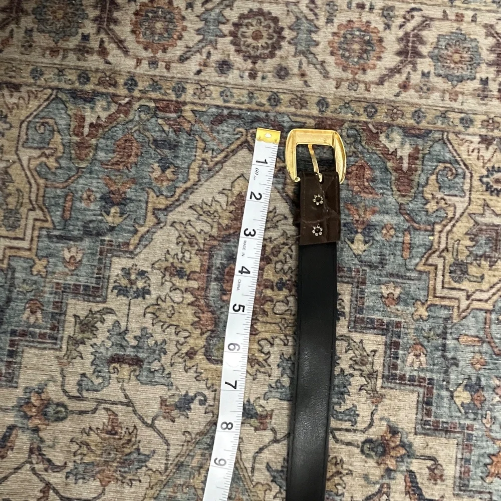 Women's Brown Vinyl Belt 37" - Picture 13 of 16